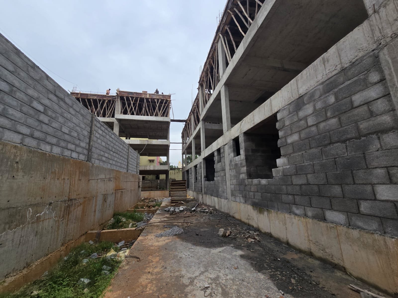 WhatsApp Image 2025-11-24 at 3.22.49 PM